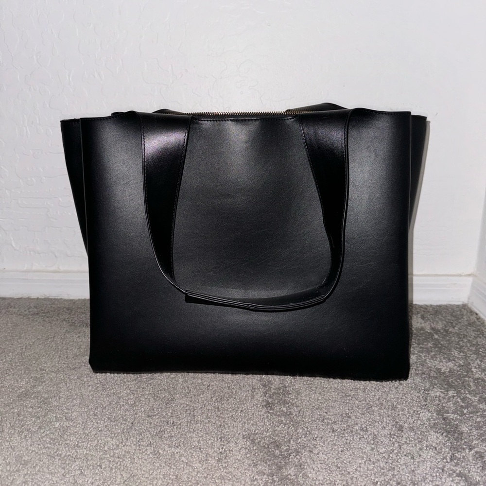 Black Shoulder Bag